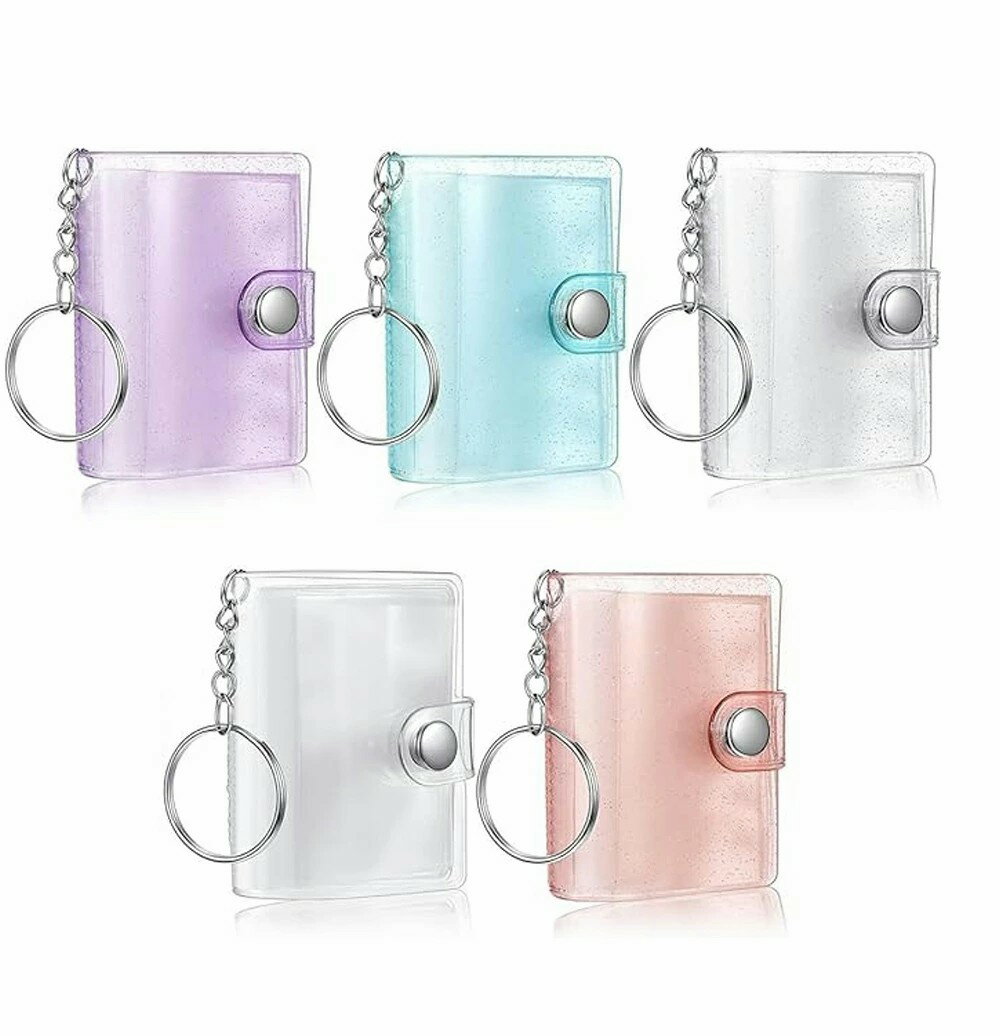 ミニシール帳 ミニアルバムキーホルダー シール帳 ミニ 5×3.5cm 2インチ 28枚写真収納可 写真ホルダー フォトアルバム 推し活グッズ クリアポケット キーチェーン付き フォトアルバムキーホルダー 小型 DIY 手作り 記念フォトアルバム 応援 ペンダント ギフト