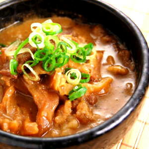 日本ギフト大賞受賞 大阪 名物 どて焼き 牛すじ どて煮 120g×2パック セット 冷凍 食品 惣菜 牛スジ 煮込み おつまみ お取り寄せ グルメ 温めるだけ 自然派志向 お試し 同梱 百貨店でも話題 明和食品