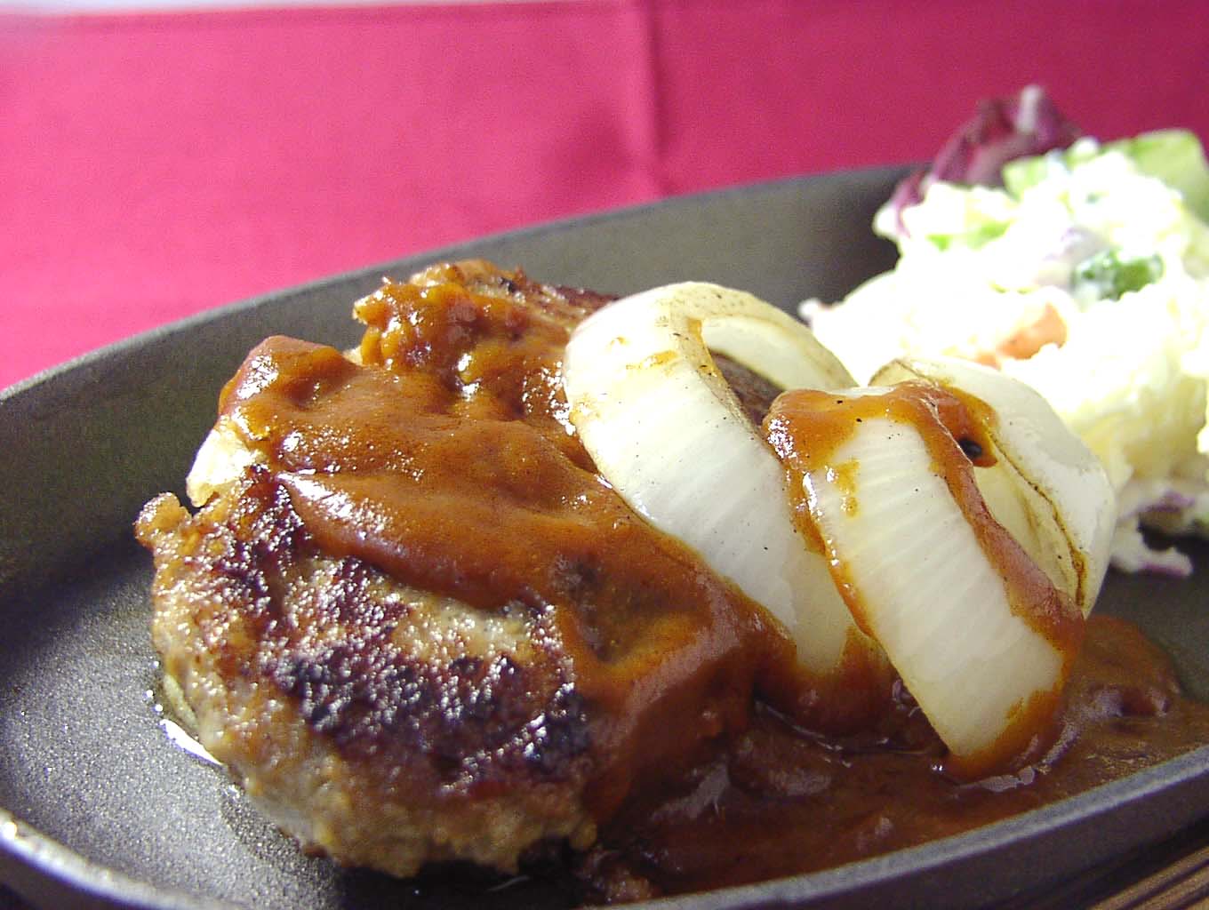 ＼ころっと愛情サイズ／ころっとハンバーグ100g×4個 ハンバーグ 肉 牛肉 豚肉 合挽き お弁当 おかず 冷凍 冷凍食品 焼くだけ 時短 お試し 同梱 惣菜 うま味調味料 無添加 自然派志向 明和食品
