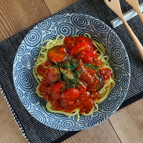 【2000円OFFクーポン 〜6/11 1:59】和食器 パスタ皿 （古染たこ唐草）カレー皿 和 カレーボウル パスタボウル 大鉢 大皿 食器 おしゃれ カフェ風 和モダン 和風 和柄