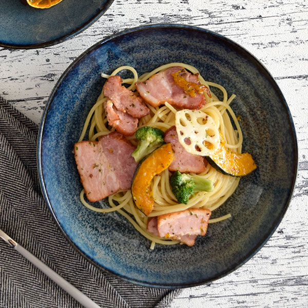 パスタ皿 食器 おしゃれ カレー皿 お皿 窯変 ディープブルー 深皿 ボウル 人気 青 海 表情 窯変 プレート 煮物鉢 盛皿 主菜皿 パスタボウル 中鉢 中皿 プレート 皿