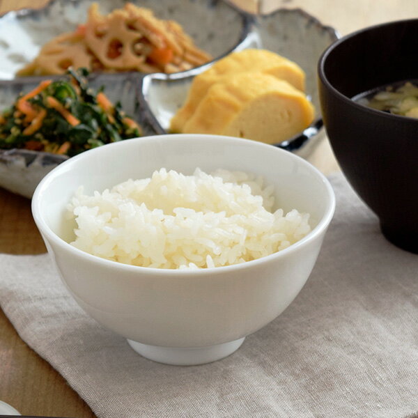 ご飯茶碗　ゆらぎ茶碗　EASTオリジナル　ホワイト（STUDIO　BASIC）和食器 茶碗 白い茶碗 シンプルなお茶碗 お茶碗 お洒落な茶碗 おちゃわん 飯碗 白いごはん茶碗